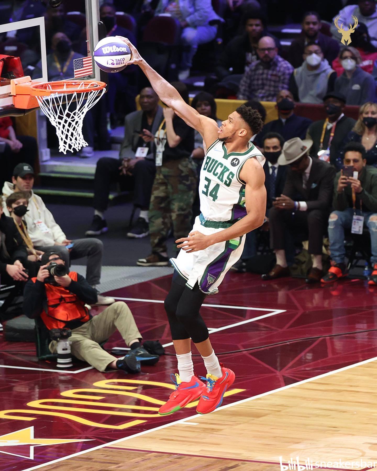 拉霍维奇和 拉霍维奇和