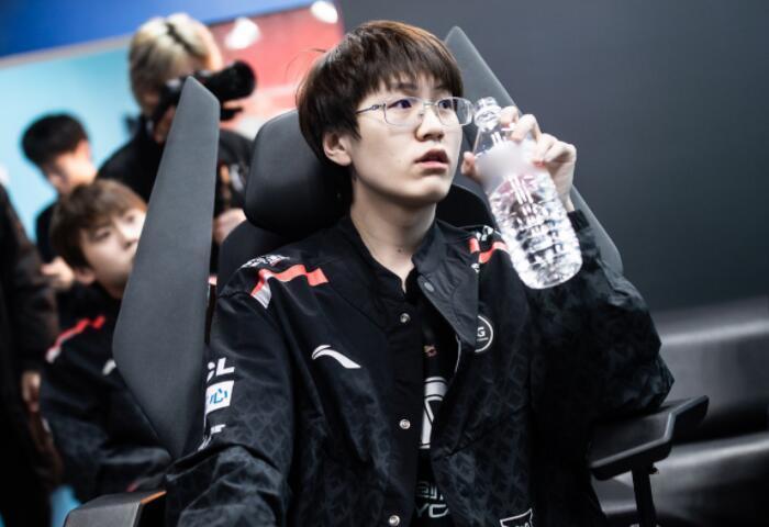 也引发了外 也引发了外