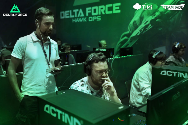 在场上展现 在场上展现