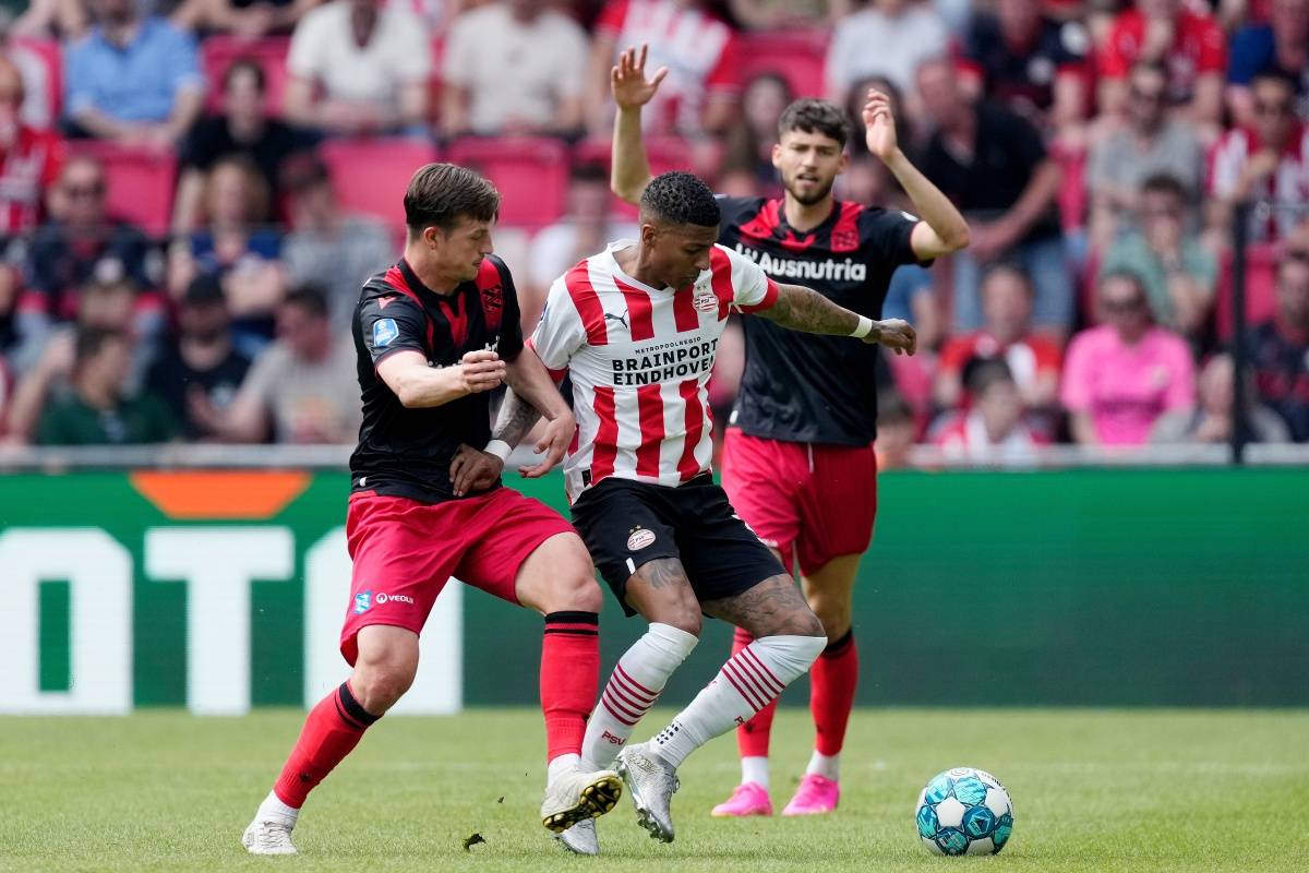 多地关注赢 多地关注赢