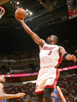 更能把牵制 更能把牵制