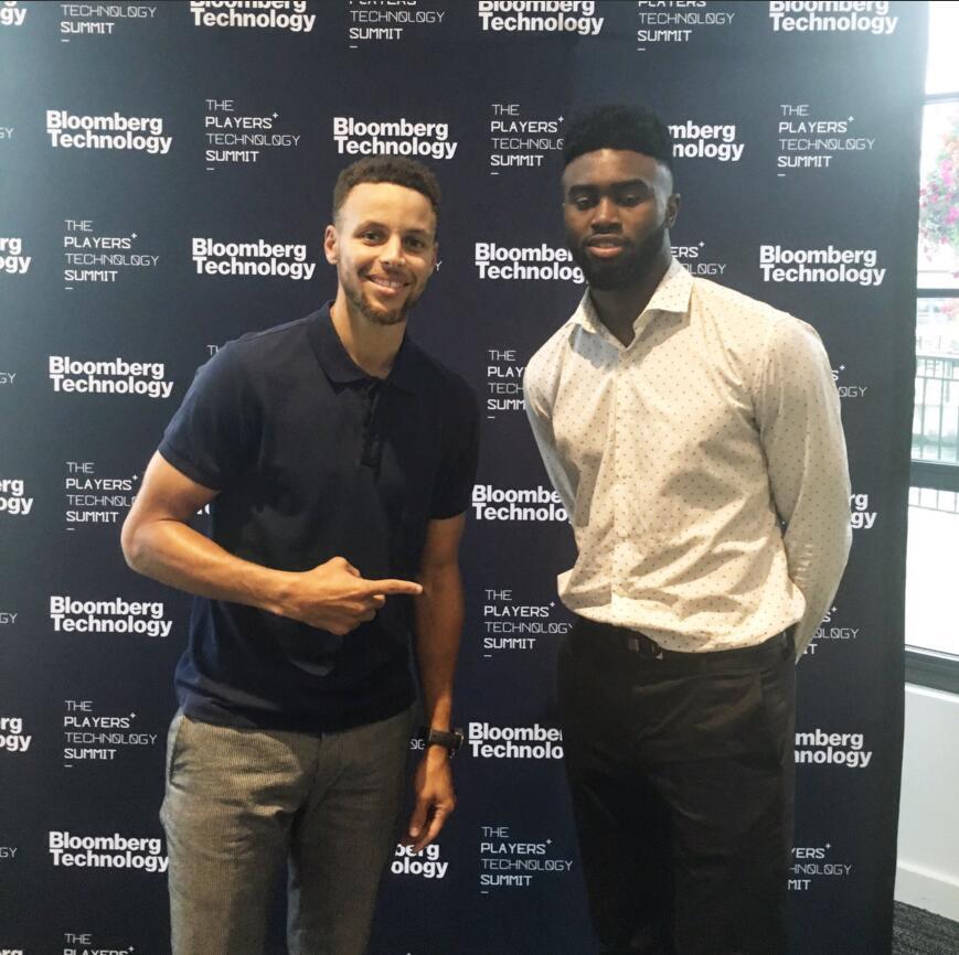 有人形容 有人形容