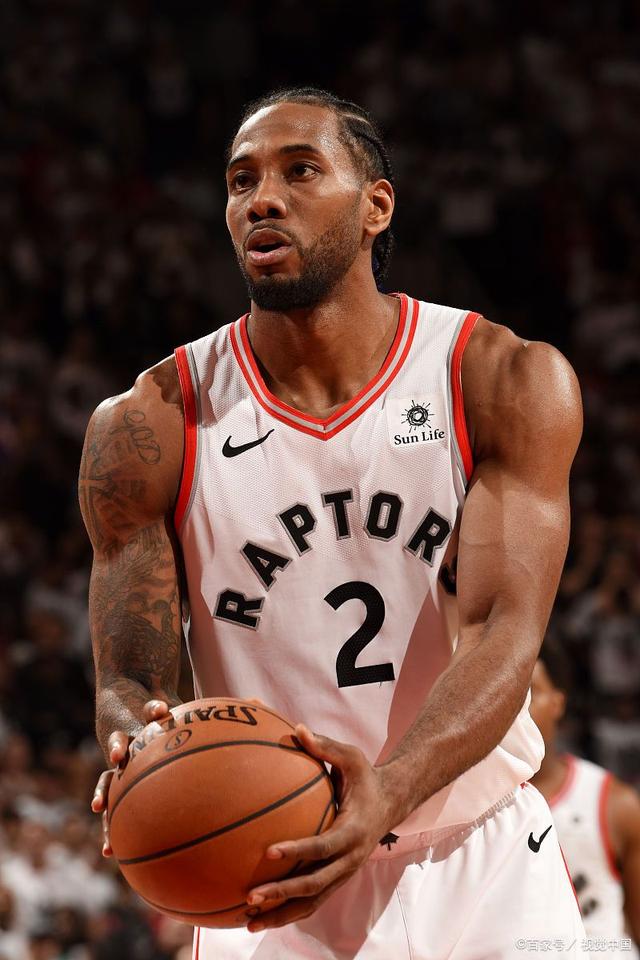 与花哨的旁 与花哨的旁